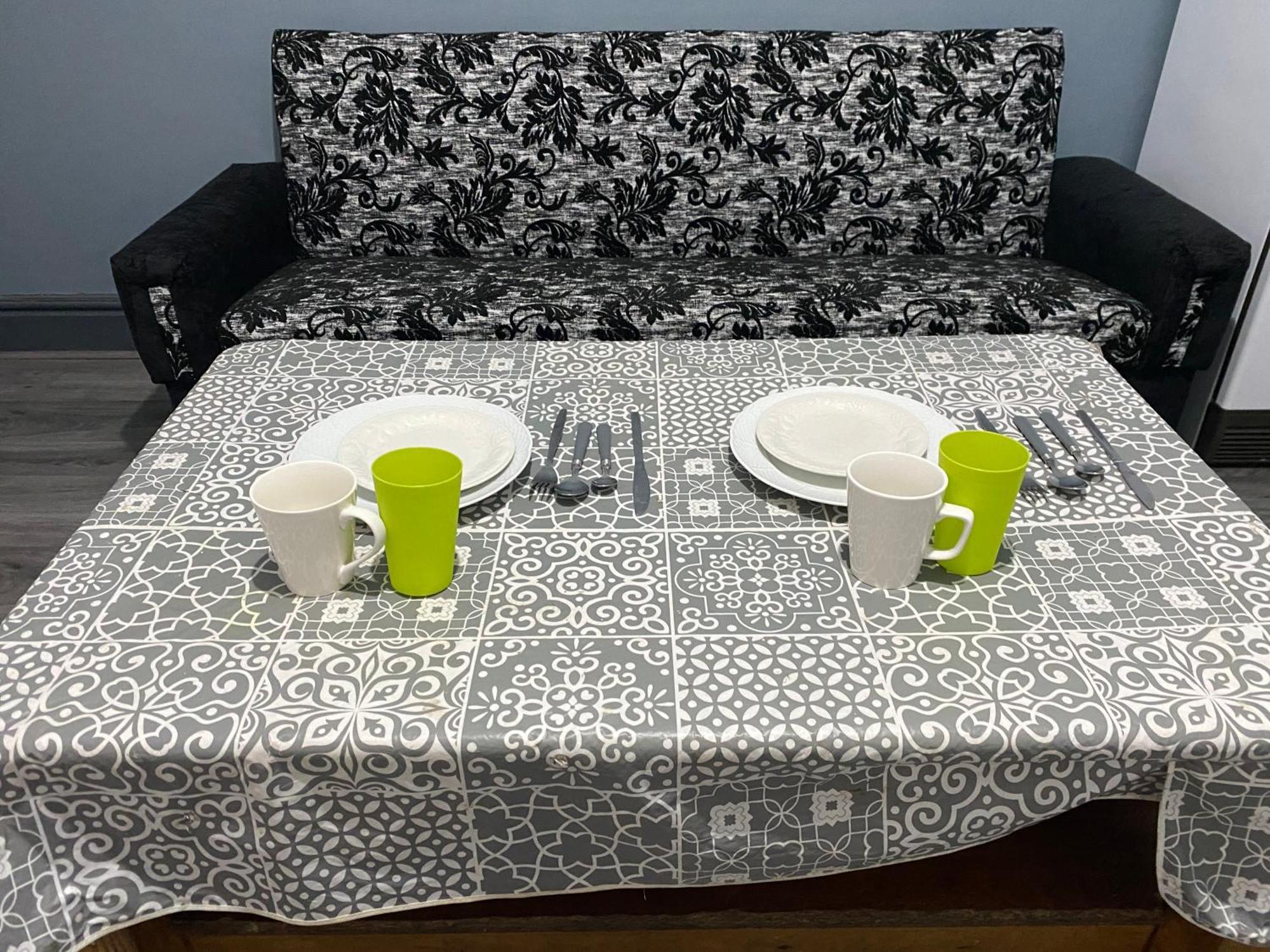 Room In Guest Room - Comfortable Room Near Coventry City Centre Εξωτερικό φωτογραφία